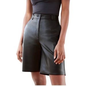 Aritzia Babaton Vegan Leather Black Adrian Bermuda Short Size 0